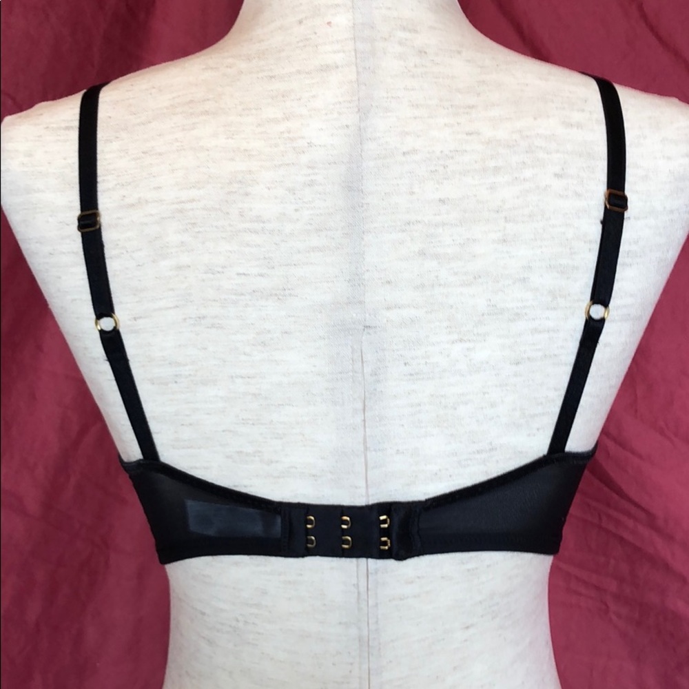 Bra - Picture 2 of 4